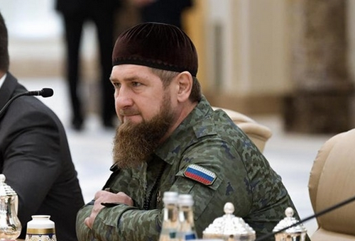 Кадиров приїхав в окупований Маріуполь: командування РФ засвітило місце його дислокації